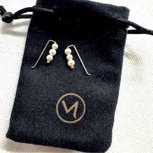 Mejuri pearl drop earrings